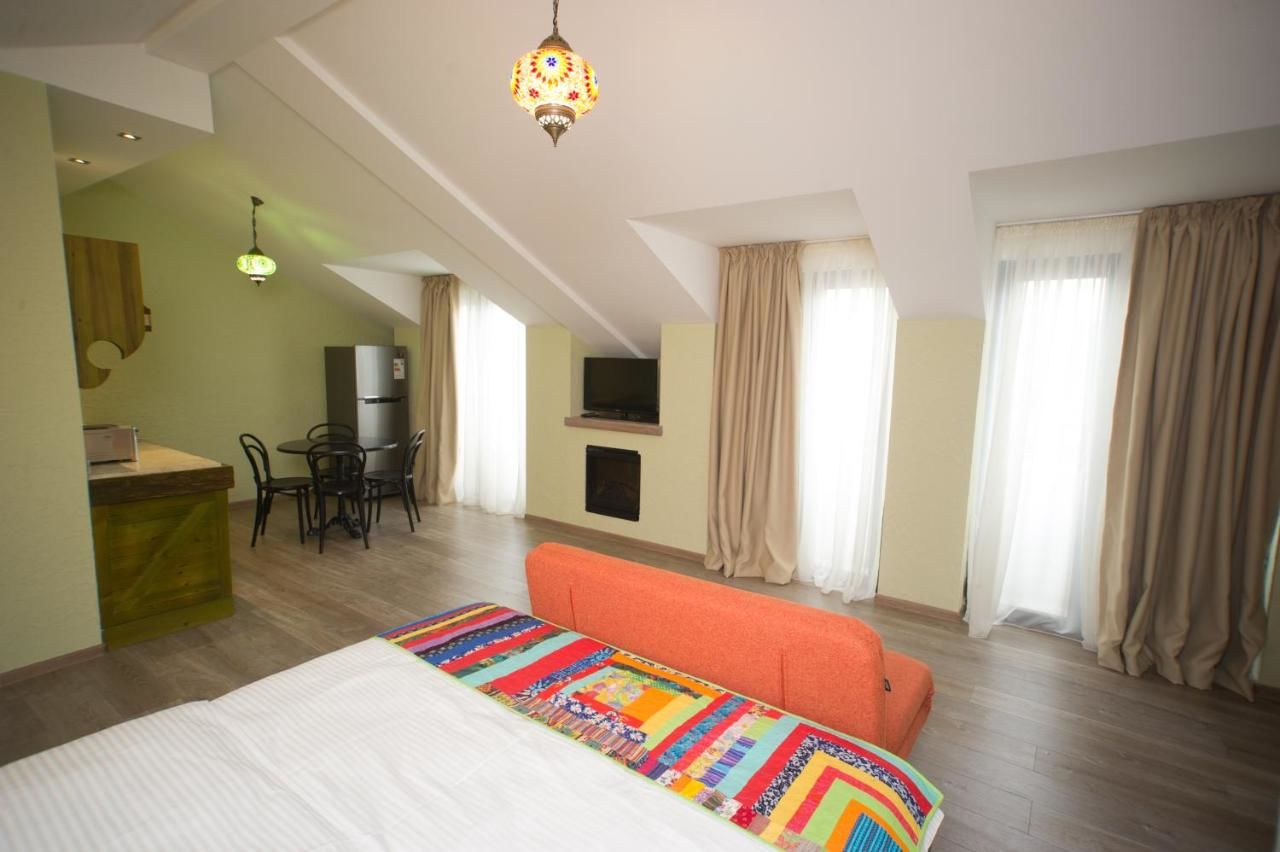 Отель No12 Zichi Hotel Тбилиси-11